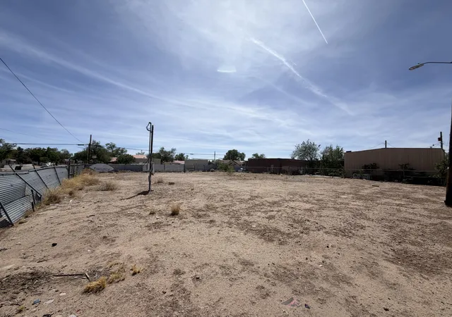 31st image of 601 Aspen Ave Nw, Albuquerque, NM 87102 | MLS# 1102173