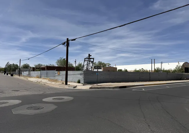 4th image of 601 Aspen Ave Nw, Albuquerque, NM 87102 | MLS# 1102173