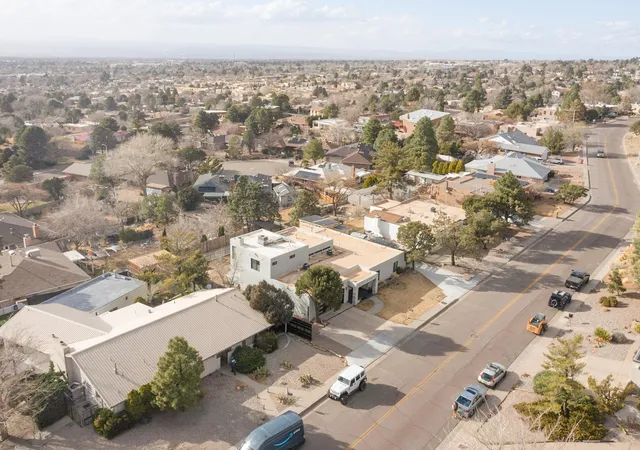 Homes for sale in Albuquerque, NM | 3105 Camino De La Sierra Ln Ne, Albuquerque, NM 87111 | MLS# 1102182
