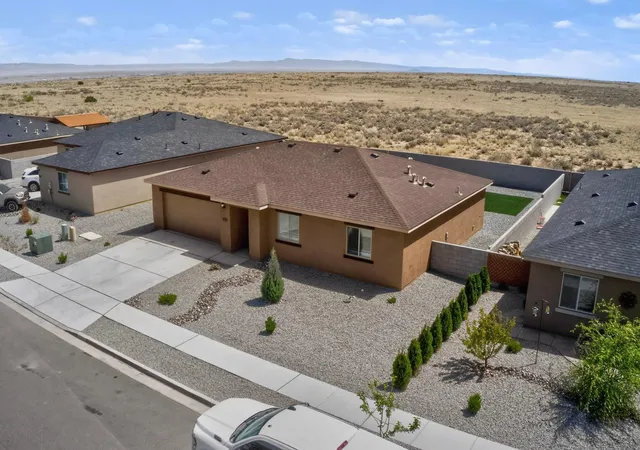 2nd image of 2501 Desi Loop, Belen, NM 87002 | MLS# 1102199