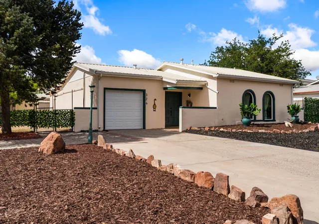 Homes for sale in Rio Communities, NM | 324 Clara Ln, Rio Communities, NM 87002 | MLS# 1102326