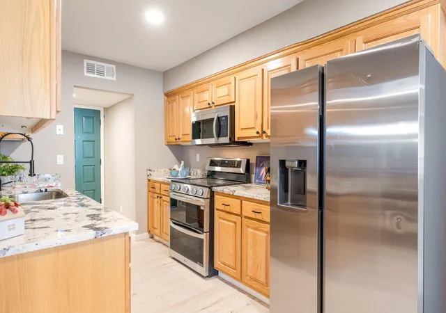 Homes for sale in Rio Communities, NM | 324 Clara Ln, Rio Communities, NM 87002 | MLS# 1102326