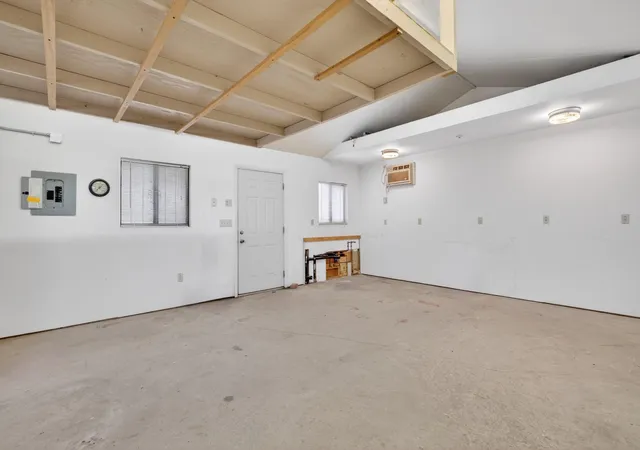 Homes for sale in Albuquerque, NM | 2105 Madeira Dr Ne, Albuquerque, NM 87110 | MLS# 1102333
