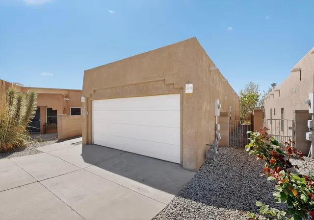 2nd image of 5002 Mirador Dr Nw, Albuquerque, NM 87120 | MLS# 1102367