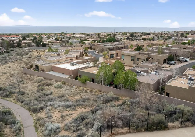 3rd image of 6232 Ghost Flower Trl Ne, Albuquerque, NM 87111 | MLS# 1102385