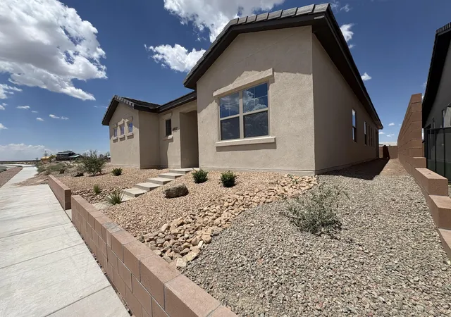 2nd image of 6037 Hardin Dr Se, Albuquerque, NM 87106 | MLS# 1102417