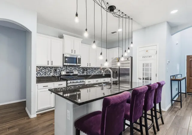 Photo 3 of Single family home for sale at 512 Twilight Vista Ln Sw, Albuquerque, NM 87105 | MLS# 1102430 | Listing updated on 2026-08-04