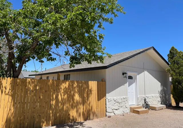 2nd image of 509 Freeman Ave Nw, Albuquerque, NM 87107 | MLS# 1102447