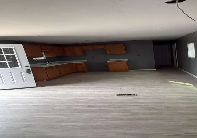 Photo 5 of Manufactured home for sale at 25 Quail Run E, Edgewood, NM 87015 | MLS# 1102458 | Listing updated on 2026-07-22