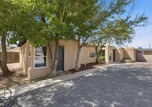 Photo 4 of Sale Pending at 3907 3rd Street NW, Albuquerque, NM 87107 | MLS# 1102464 | Listing updated on 2026-08-25
