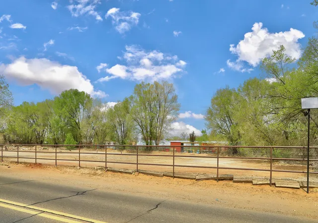 Photo 2 of Sale Pending at Los Ranchos Rd (lots 4 & 5) NW, Los Ranchos, NM 87107 | MLS# 1102513 | Listing updated on 2026-07-22