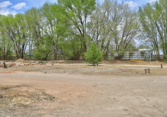 Photo 4 of Sale Pending at Los Ranchos Rd (lots 4 & 5) NW, Los Ranchos, NM 87107 | MLS# 1102513 | Listing updated on 2026-07-22
