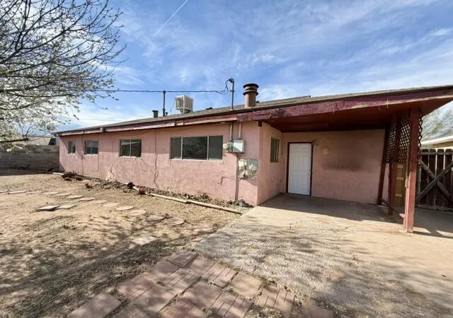 Photo 2 of Sale Pending at 713 Washington Ave, Grants, NM 87020 | MLS# 1102515 | Listing updated on 2026-09-01