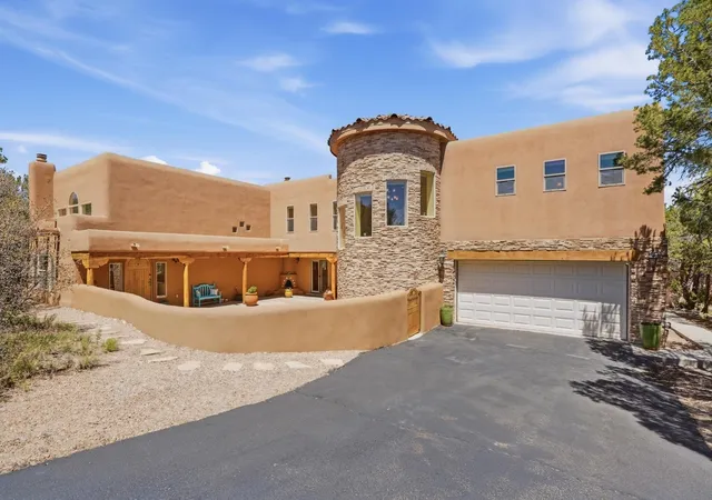 Homes for sale in Sandia Park, NM | 26 Canyon Ridge Dr, Sandia Park, NM 87047 | MLS# 1102583