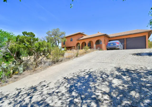 2nd image of 300 Horner St, Rio Communities, NM 87002 | MLS# 1102591