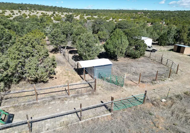 5th image of 36 Williams Cir, Edgewood, NM 87015 | MLS# 1102604