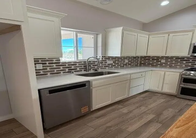 Photo 3 of Single family home for sale at 9 Vallejos Rd, Los Lunas, NM 87031 | MLS# 1102634 | Listing updated on 2026-07-21