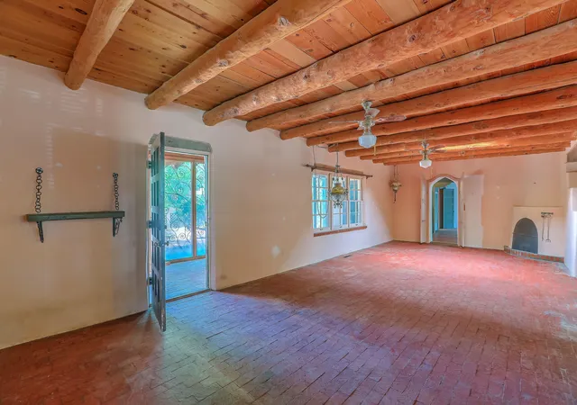 Photo 2 of Single family home for sale at 509 Chamiso Ln NW, Los Ranchos, NM 87107 | MLS# 1102636 | Listing updated on 2026-08-20