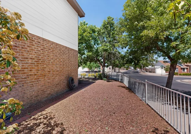 46th image of 8100 Glenbrook Pl Nw, Albuquerque, NM 87120 | MLS# 1102664