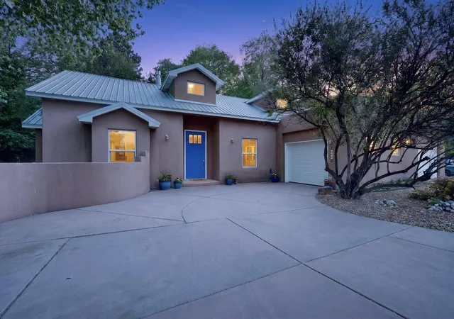 1st image of 1630 Rancho Guadalupe Trl Nw, Albuquerque, NM 87107 | MLS# 1102661