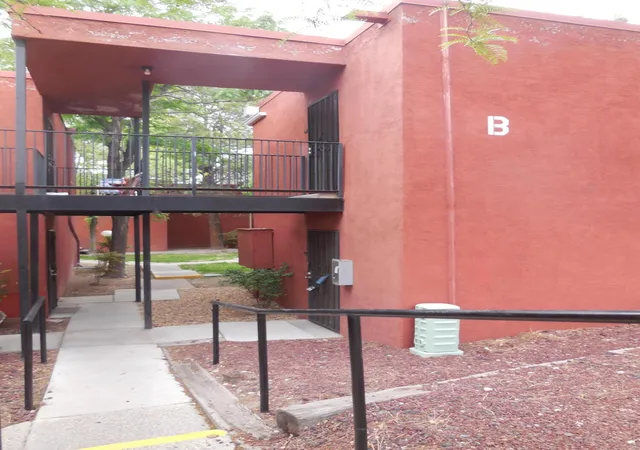 Homes for sale in Albuquerque, NM | 2800 Vail Ave Se #UNIT 105, Albuquerque, NM 87106 | MLS# 1102771