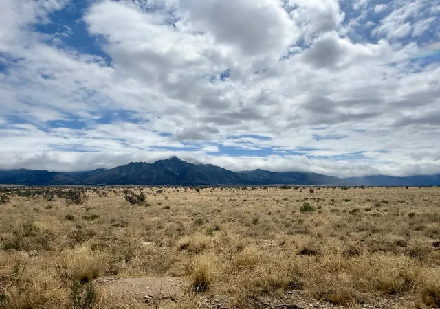 Homes for sale in Los Lunas, NM | Tract 7 Meadowlake Subdivision Cir, Los Lunas, NM 87031 | MLS# 1102789