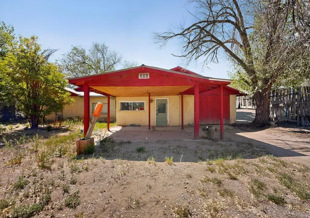 Photo 3 of Single family home for sale at 19309 US Hwy 285, Espanola, NM 87532 | MLS# 1102818 | Listing updated on 2026-08-22