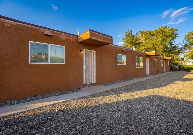 2nd image of 325 Tennessee St Ne, Albuquerque, NM 87108 | MLS# 1102852