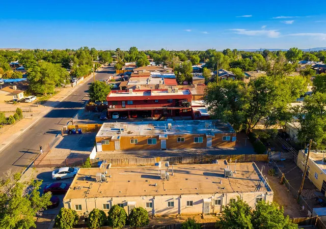 35th image of 325 Tennessee St Ne, Albuquerque, NM 87108 | MLS# 1102852