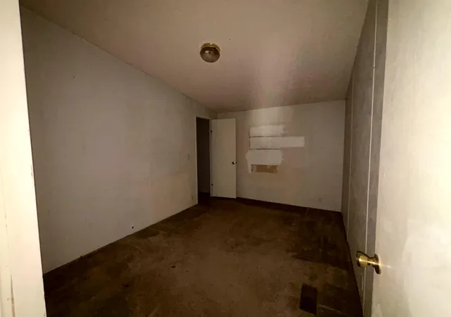 Photo 5 of Manufactured home for sale at 1 Moon Cir, Edgewood, NM 87015 | MLS# 1102878 | Listing updated on 2026-08-10