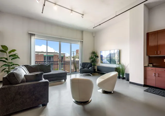 5th image of 400 Central Ave Se #305 305, Albuquerque, NM 87102 | MLS# 1102948