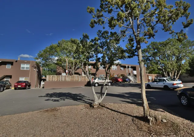 4th image of 3226 Rufina St, Santa Fe, NM 87507 | MLS# 1102980