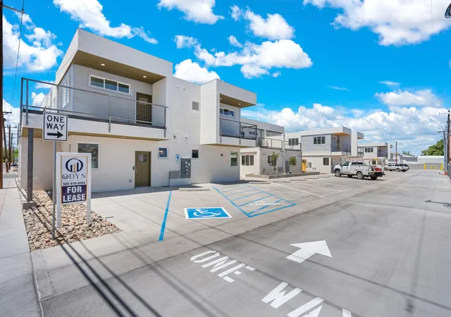 Homes for sale in Albuquerque, NM | 140 Jefferson St Se, Albuquerque, NM 87108 | MLS# 1103000