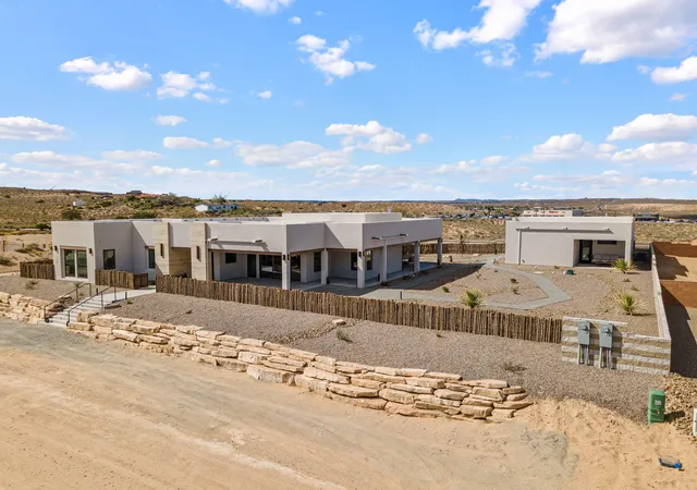 Photo 4 of Single family home for sale at 716 Colorado Mountain Rd NE, Rio Rancho, NM 87124 | MLS# 1103128 | Listing updated on 2026-07-21