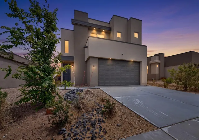 1st image of 512 Wyatt Ave Sw, Los Lunas, NM 87031 | MLS# 1103139