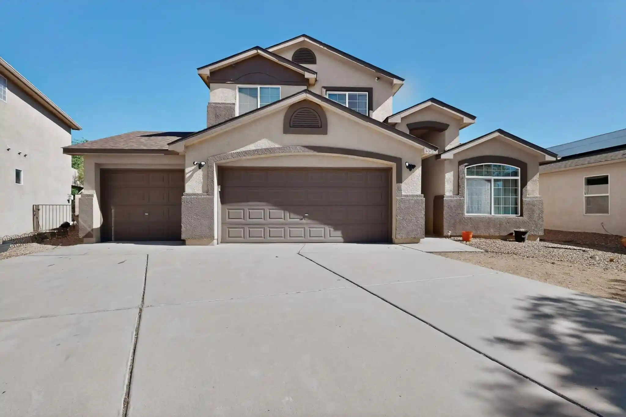 Photo 1 of Single family home for sale at 551 Blue Sage Ave Sw, Los Lunas, NM 87031 | MLS# 1103163 | Listing updated on 2026-10-21