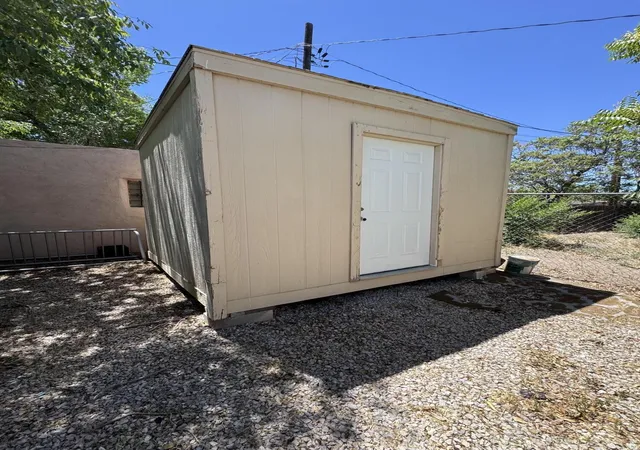 23rd image of 613 Keleher Ave Nw, Albuquerque, NM 87102 | MLS# 1103171