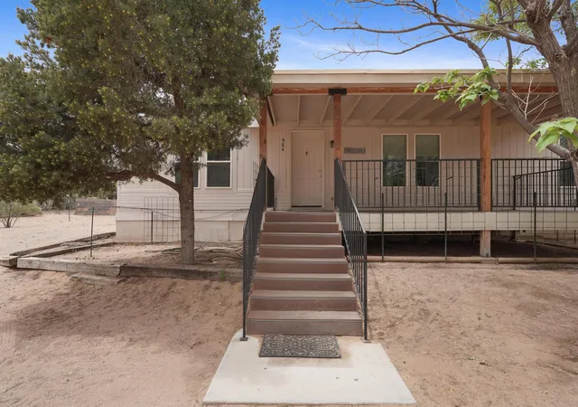 Homes for sale in Corrales, NM | 984 Hollywood Blvd, Corrales, NM 87048 | MLS# 1103180
