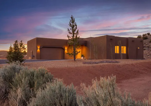 Photo 1 of Single family home for sale at 2 Bobcat Ct, Placitas, NM 87043 | MLS# 1103221 | Listing updated on 2026-08-21