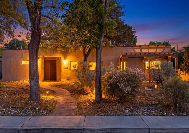 Photo 1 of Sale Pending at 808 Parkland Cir Se, Albuquerque, NM 87108 | MLS# 1103234 | Listing updated on 2026-08-24