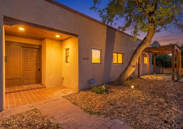 5th image of 808 Parkland Cir Se, Albuquerque, NM 87108 | MLS# 1103234