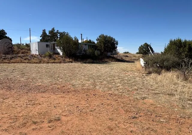 Photo 3 of Single family home for sale at 20 Oak Ln, Fort Sumner, NM 88119 | MLS# 1103274 | Listing updated on 2026-07-29