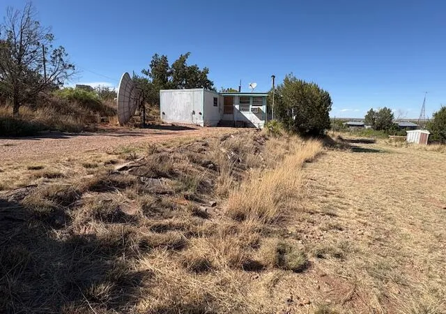Photo 4 of Single family home for sale at 20 Oak Ln, Fort Sumner, NM 88119 | MLS# 1103274 | Listing updated on 2026-07-29
