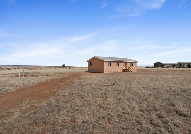 Photo 4 of Manufactured home for sale at 41 Coyote Loop, Moriarty, NM 87035 | MLS# 1103288 | Listing updated on 2026-08-21