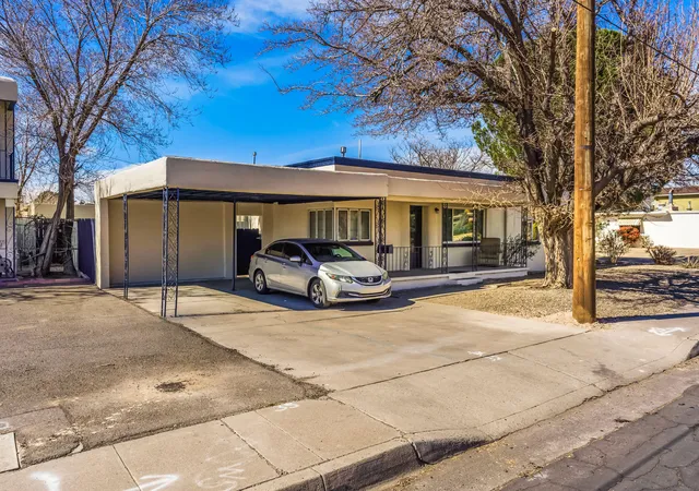 Photo 3 of Multi family home for sale at 1003 Carlisle Blvd Se, Albuquerque, NM 87106 | MLS# 1103320 | Listing updated on 2026-08-17
