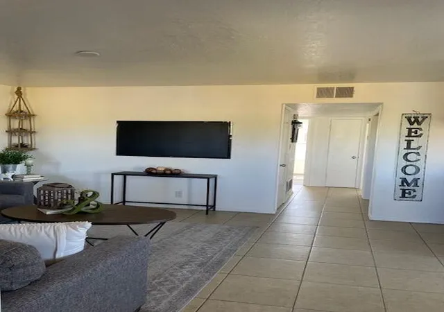 Photo 3 of Sale Pending at 1809 Girard Blvd SE, Albuquerque, NM 87106 | MLS# 1103323 | Listing updated on 2026-08-27