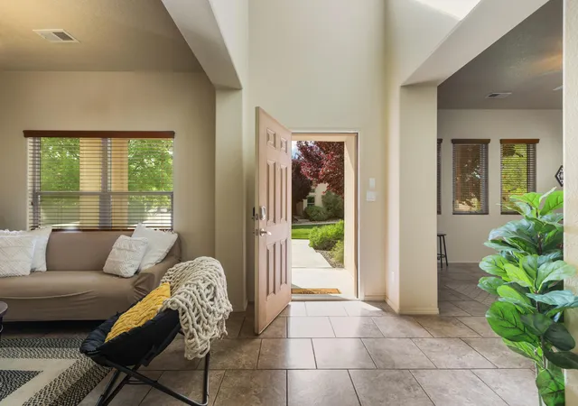 Photo 2 of Single family home for sale at 2331 Gandert Ave SE, Albuquerque, NM 87106 | MLS# 1103358 | Listing updated on 2026-07-21
