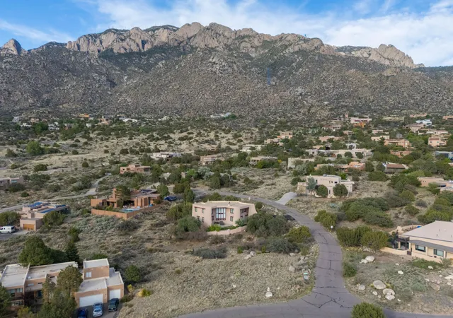 4th image of 622 Cougar Loop Ne, Albuquerque, NM 87122 | MLS# 1103364