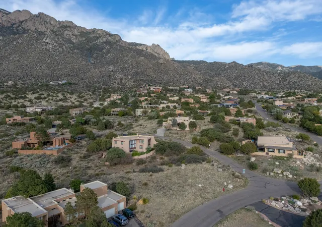 5th image of 622 Cougar Loop Ne, Albuquerque, NM 87122 | MLS# 1103364