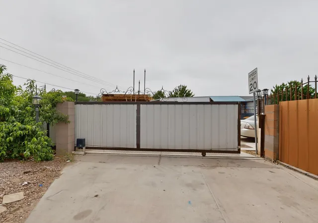 38th image of 3854 Ribera St Sw, Albuquerque, NM 87121 | MLS# 1103367